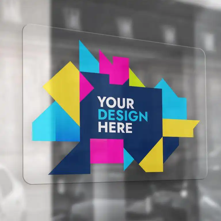 PVC adesivo monomerico personalizzato su superfici lisce, vinile opaco 95 micron stampato ad alta risoluzione per vetrofanie e decorazioni temporanee.