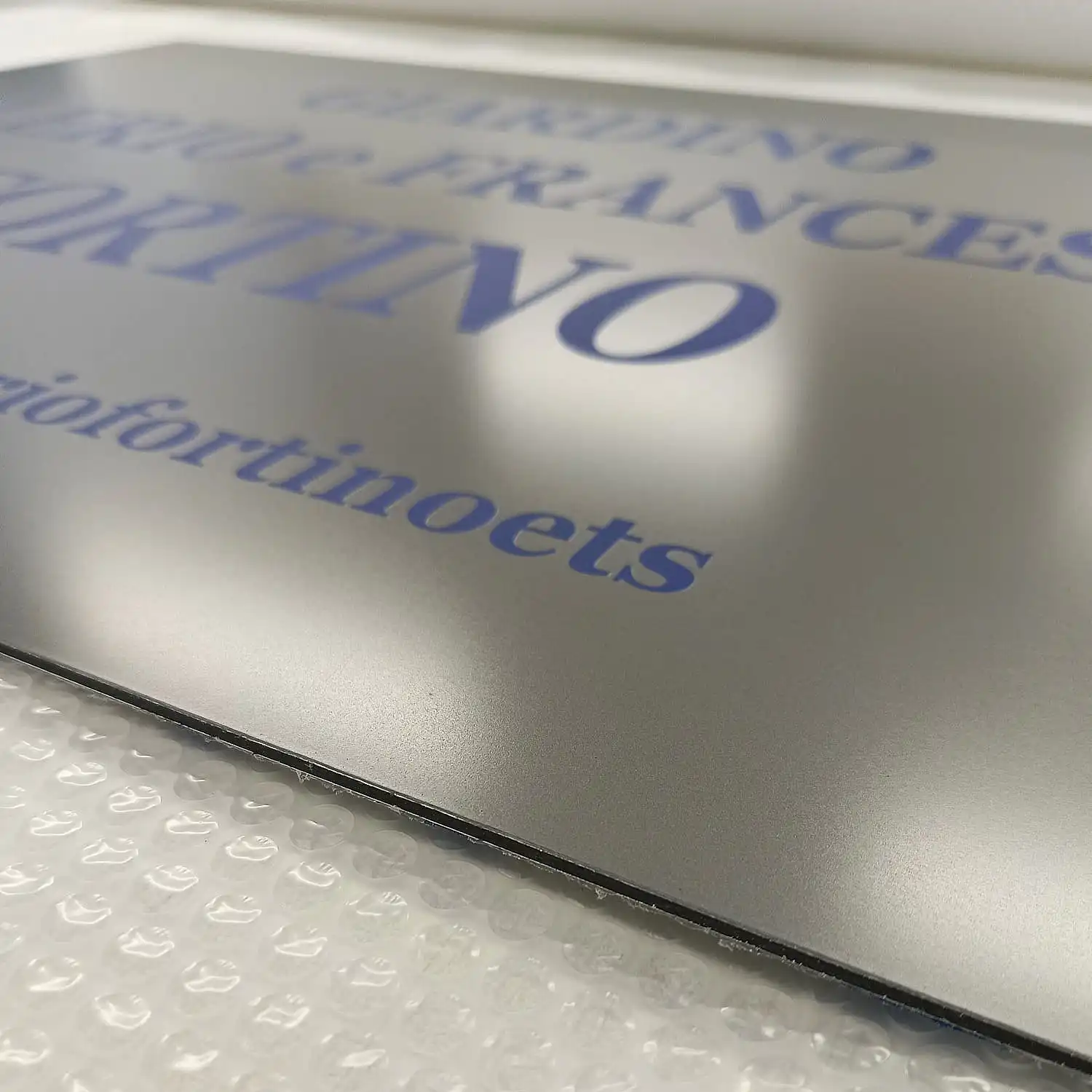 stampa personalizzata su alluminio dibond 3 mm